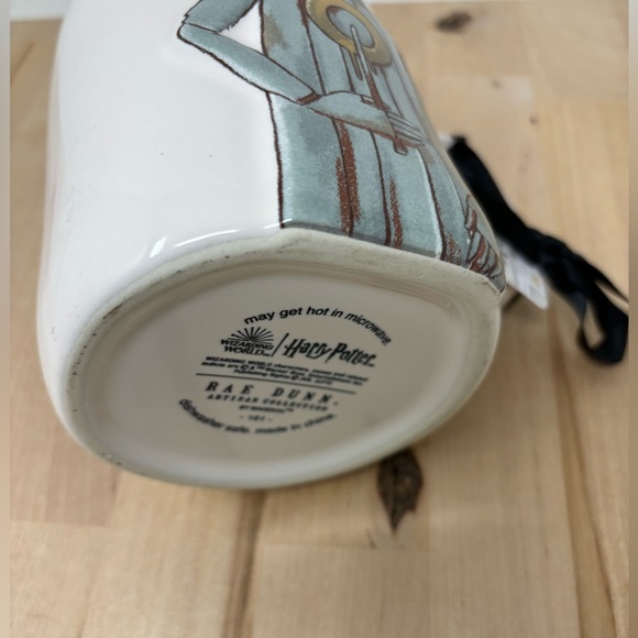 Rae Dunn DEFENSE AGAINST THE DARK ARTS Mug White Double Sided Harry Potter New - Picture 4 of 4